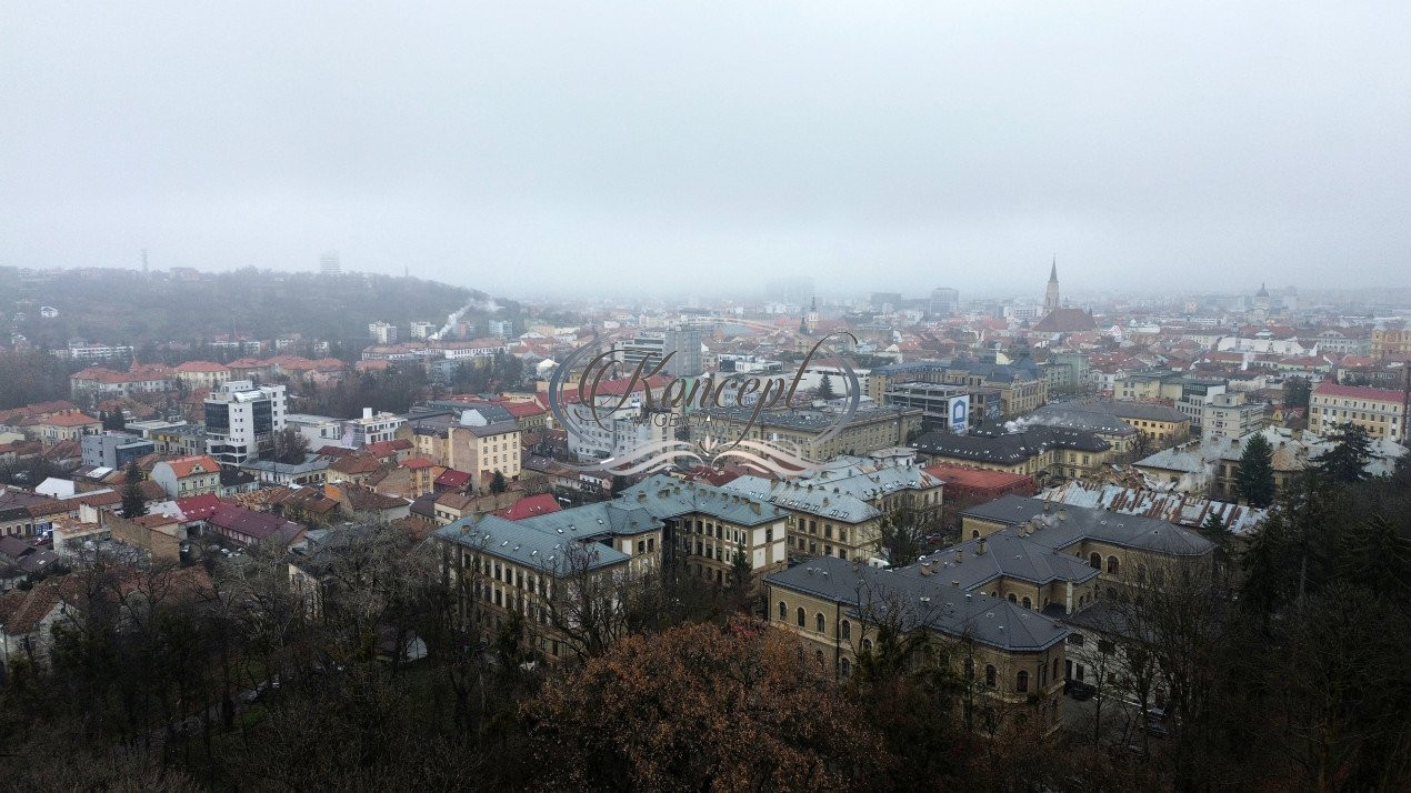 Apartament la cheie, cu parcare, pe strada Hasdeu
