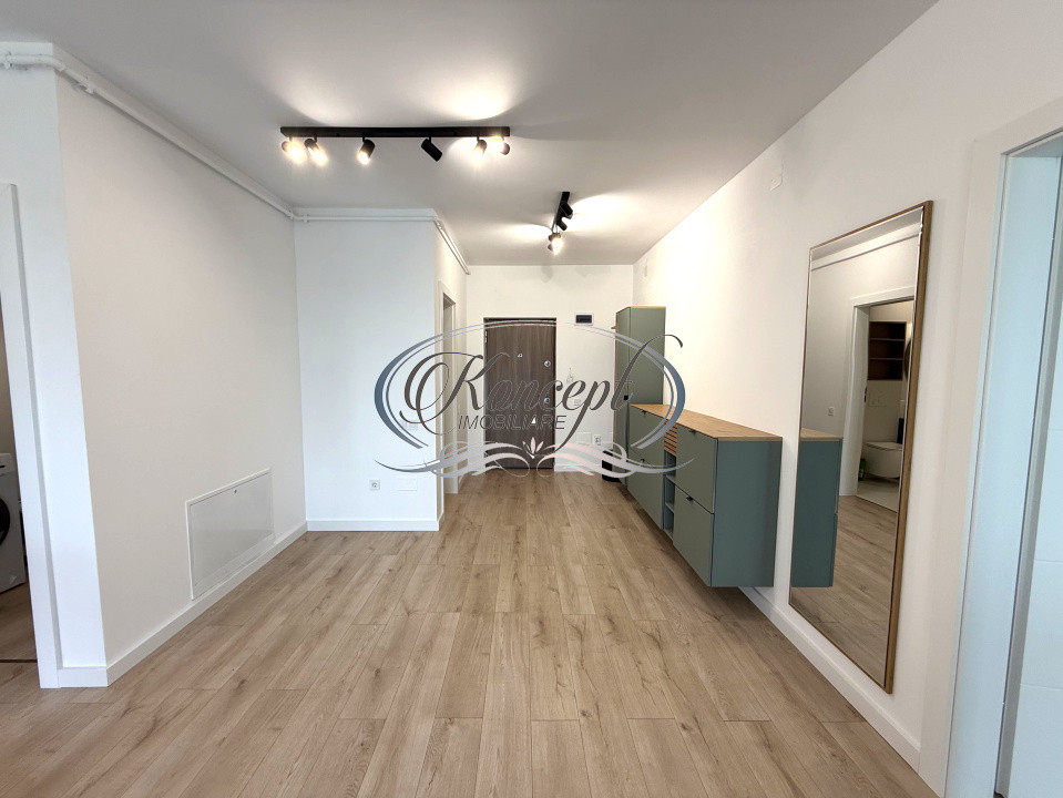 Apartament luminos la prima inchiririere cu parcare in zona Vivo 