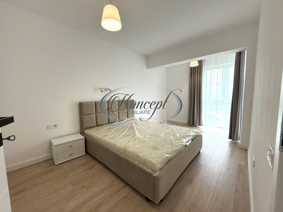 Apartament luminos la prima inchiririere cu parcare in zona Vivo 