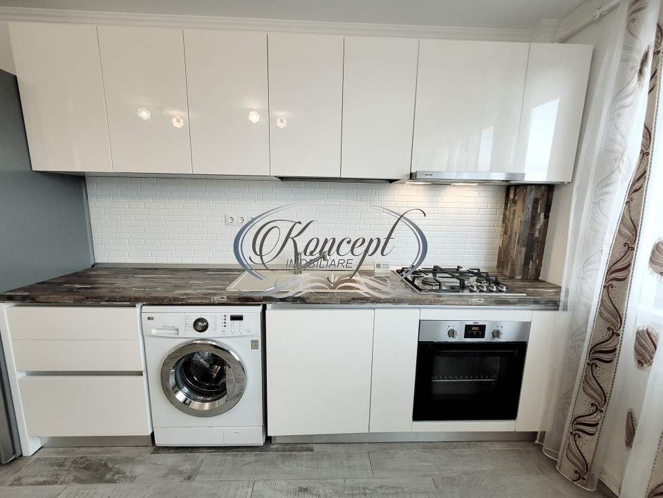 Apartament spatios la cheie, cu parcare
