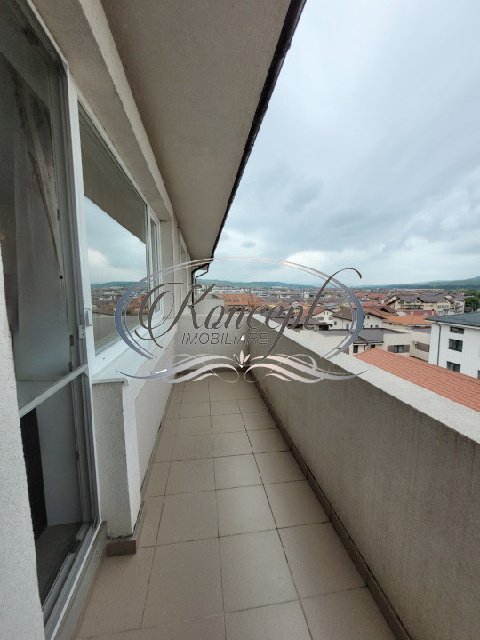 Apartament spatios la cheie, cu parcare