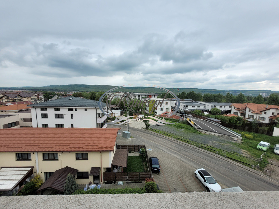 Apartament spatios la cheie, cu parcare