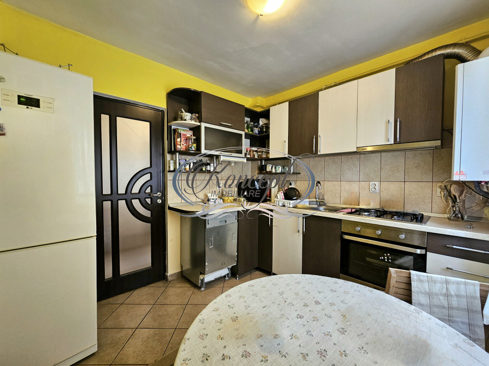 Apartament la etaj intermediar in Baciu