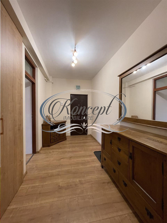 Apartament cu parcare in zona Iulius Mall