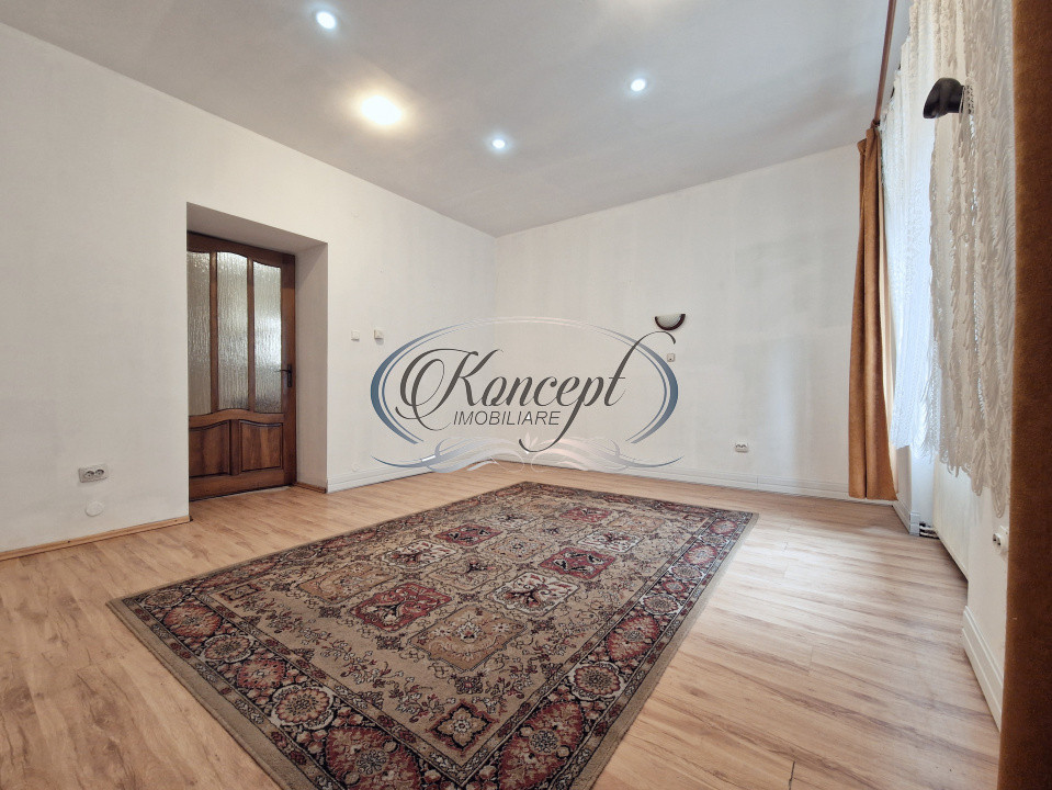 Apartament in imobil interbelic, str. Emil Racovita