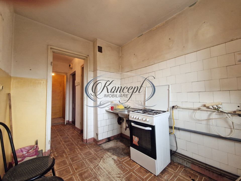 Apartament la etaj intermediar pentru investitie