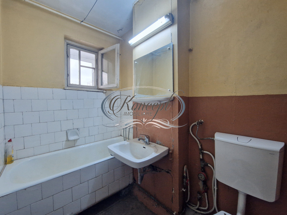 Apartament la etaj intermediar pentru investitie
