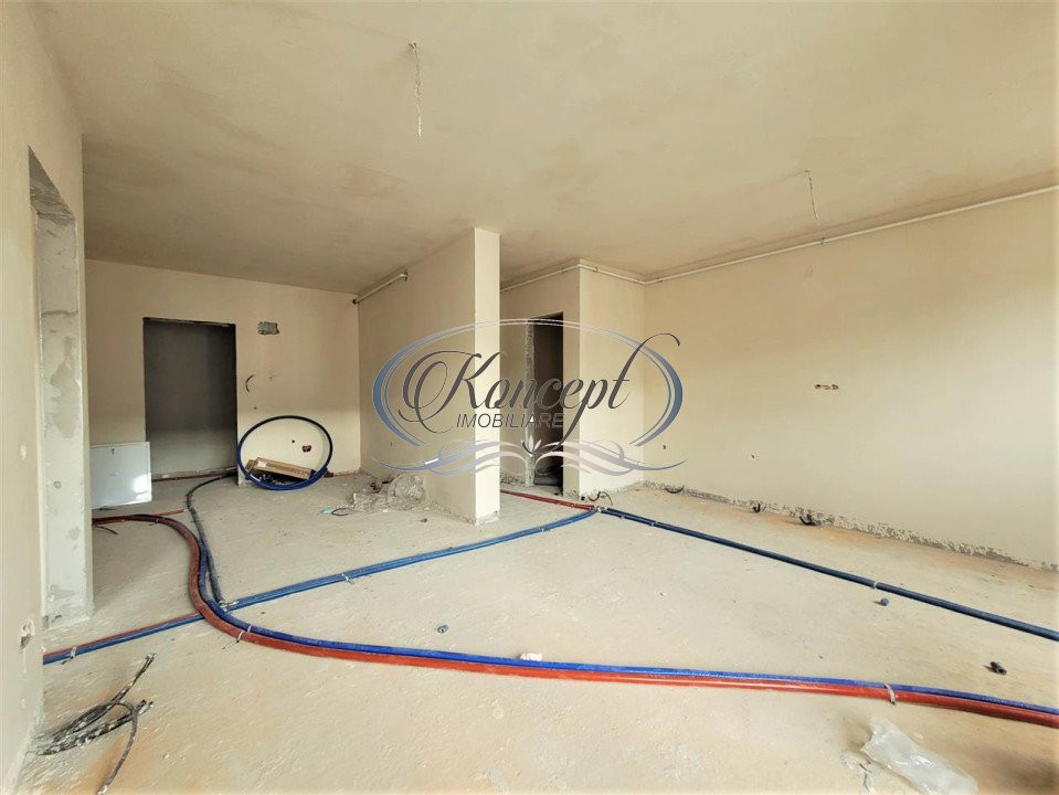 Apartament cu doua bai, zona Poligon