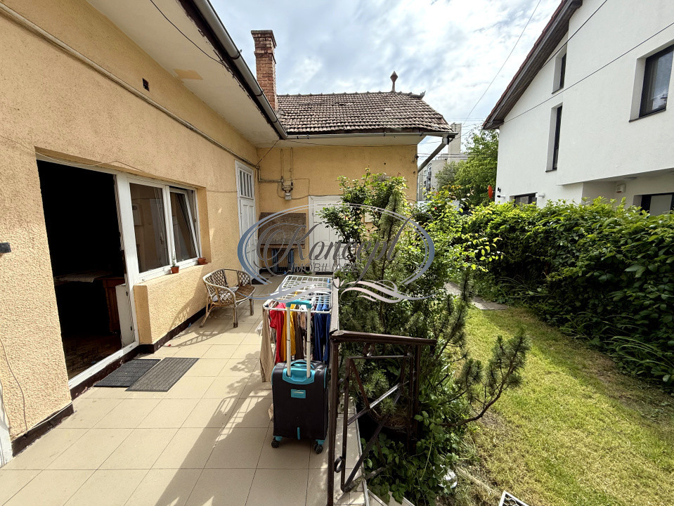 Apartament cu potential extindere in zona Andrei Muresanu