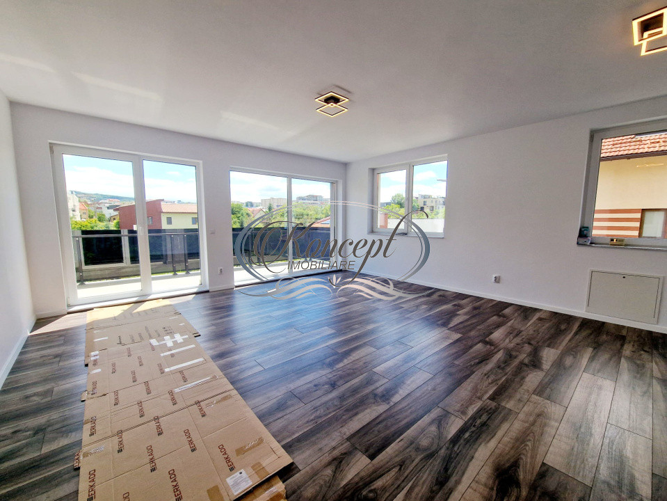 Apartament cu terasa si garaj inclus, zona Andrei Muresanu