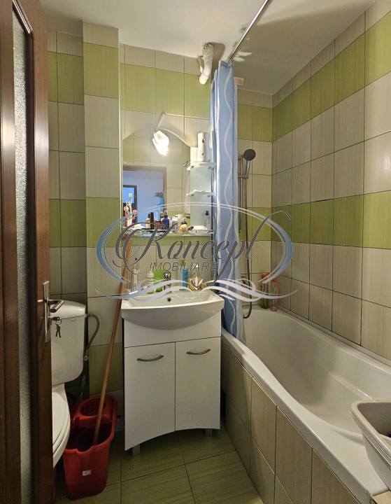 Apartament cu potential langa scoli, zona sigura si acces facil