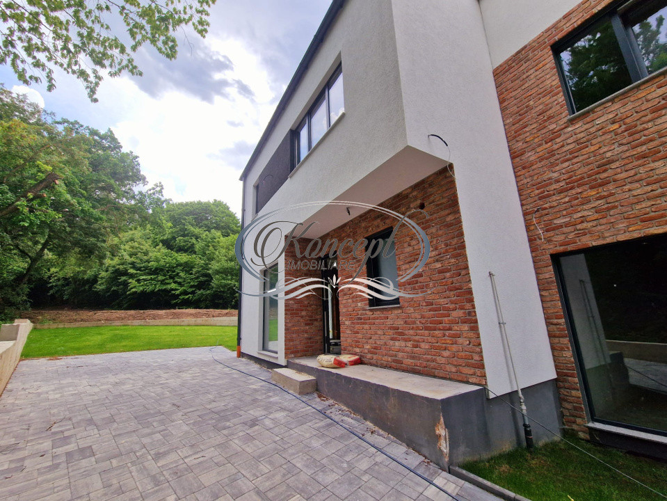 Duplex deosebit, zona Campului