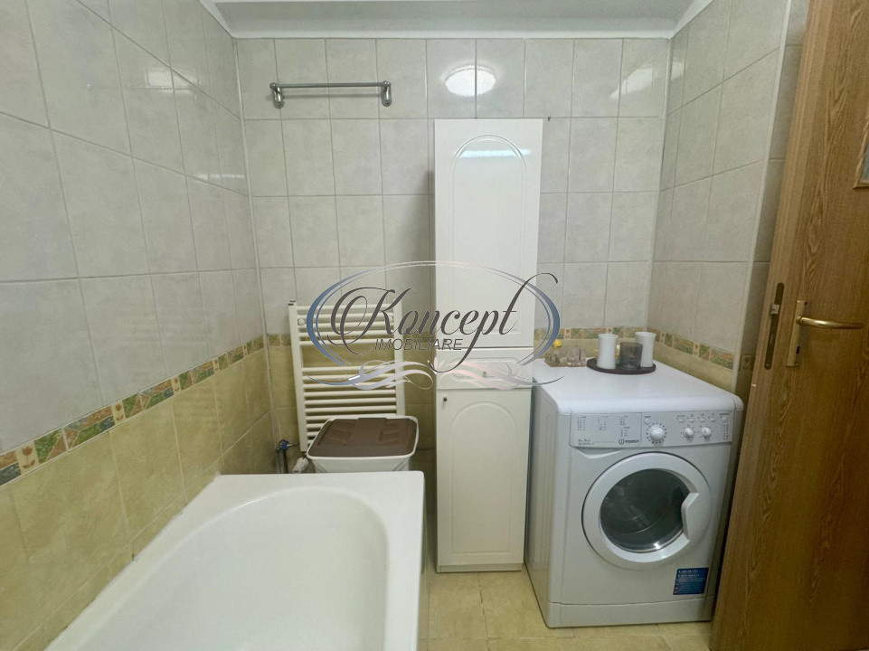 Apartament mobilat si utilat complet, cu balcon