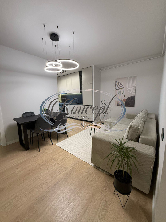 Apartament la cheie, la etaj intemediar, cu parcare