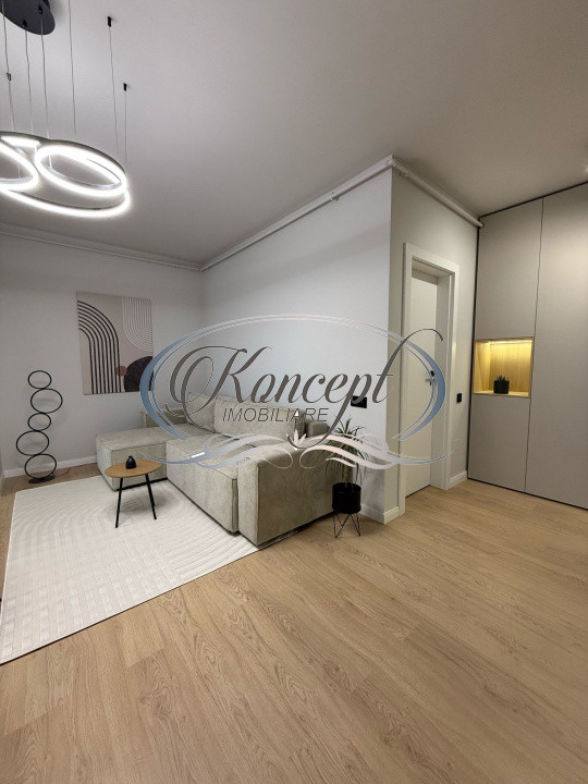 Apartament la cheie, la etaj intemediar, cu parcare