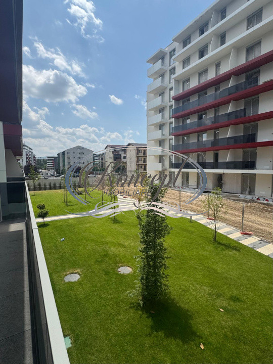 Locuinta moderna cu balcon generos in Elite City