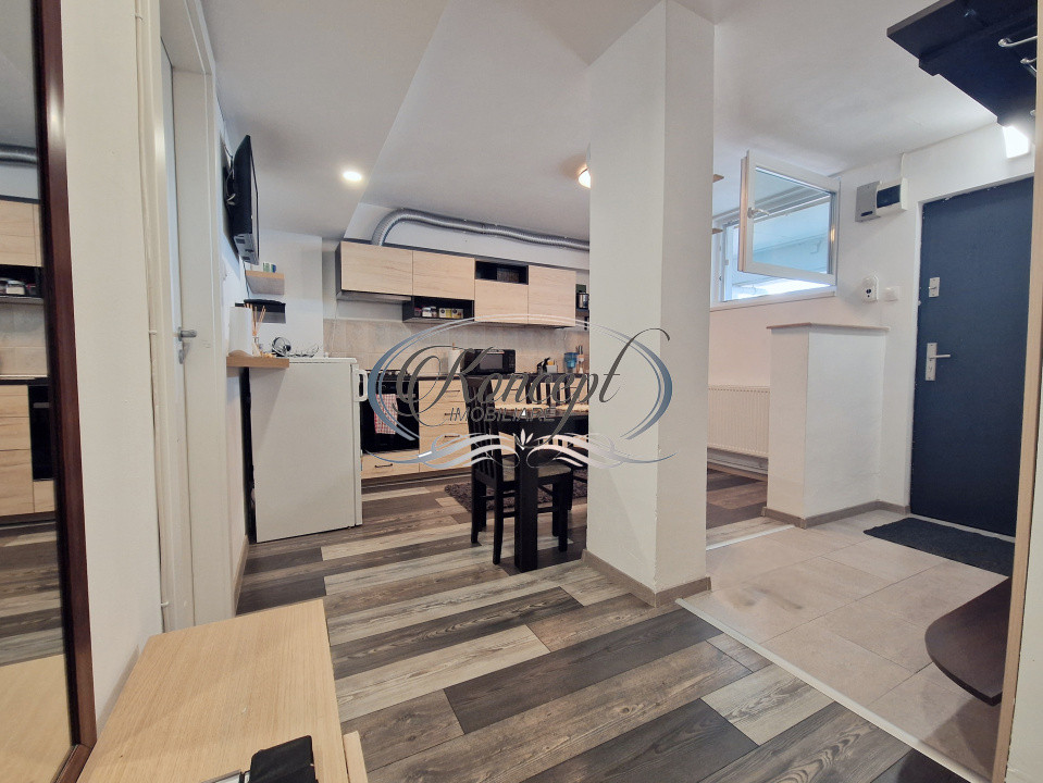 Apartament la cheie, cu terasa, pe Aurel Vlaicu