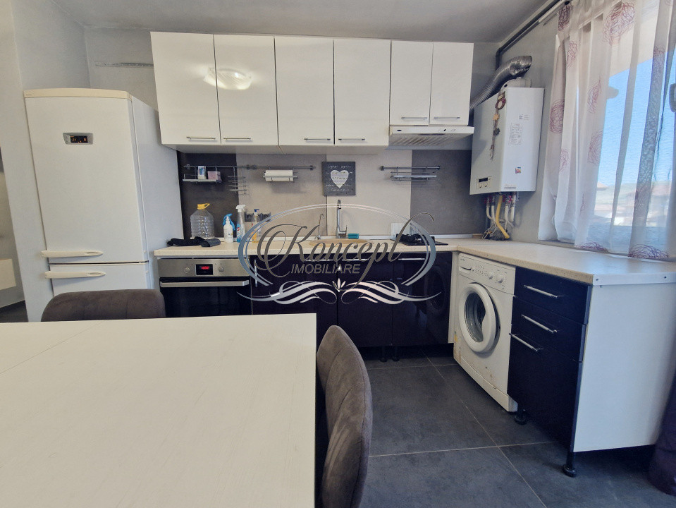 Apartament spatios, la cheie, cu terasa si loc de parcare, in zona Poligonului