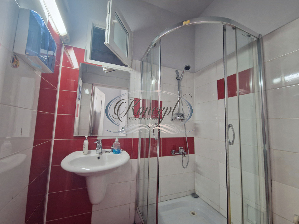Apartament spațios, renovat în centrul istoric