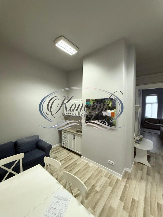Apartament renovat in cladire monument pe str. Horea