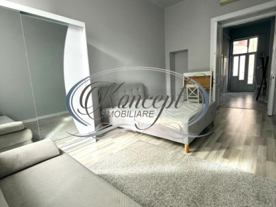 Apartament renovat in cladire monument pe str. Horea