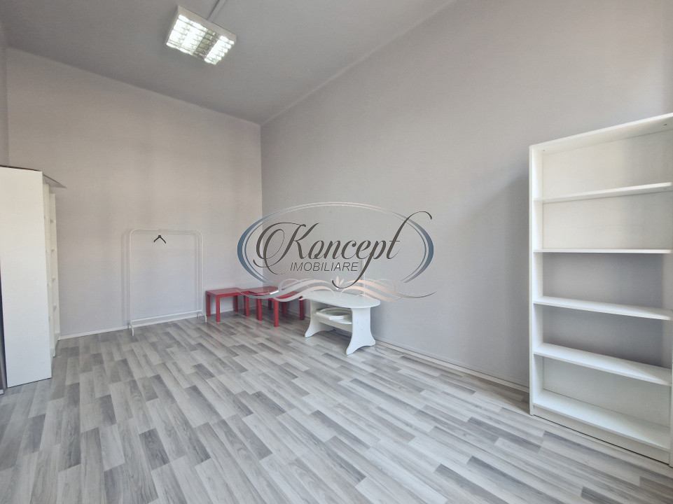 Apartament spațios, renovat, în centrul istoric