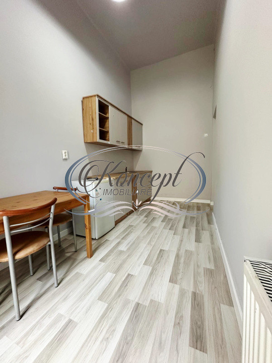 Apartament spațios, renovat, în centrul istoric