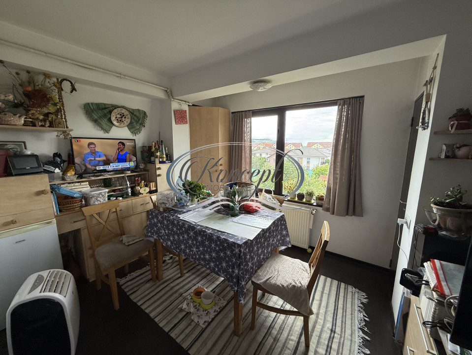Apartament spatios cu potential si parcare