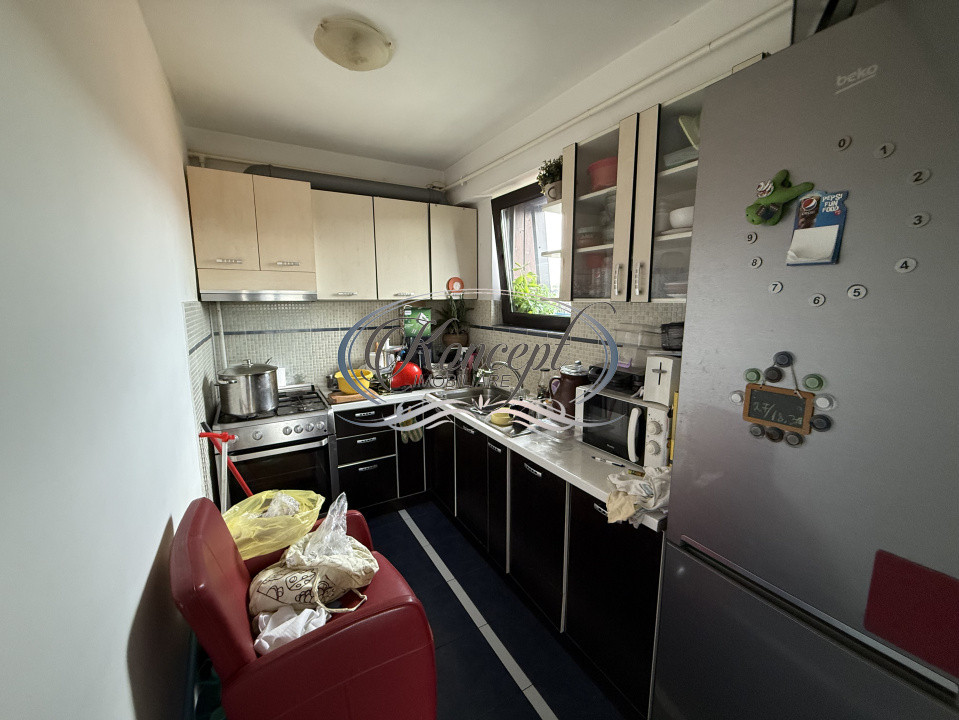 Apartament spatios cu potential si parcare