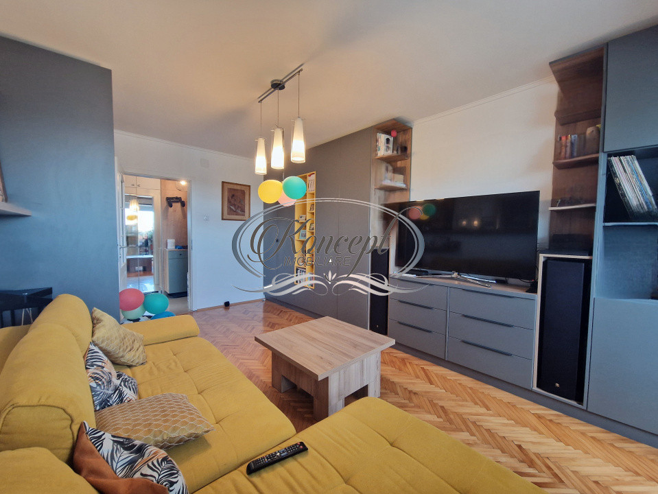 Apartament la cheie, etaj intermediar in zona linistita, langa Hotel Royal