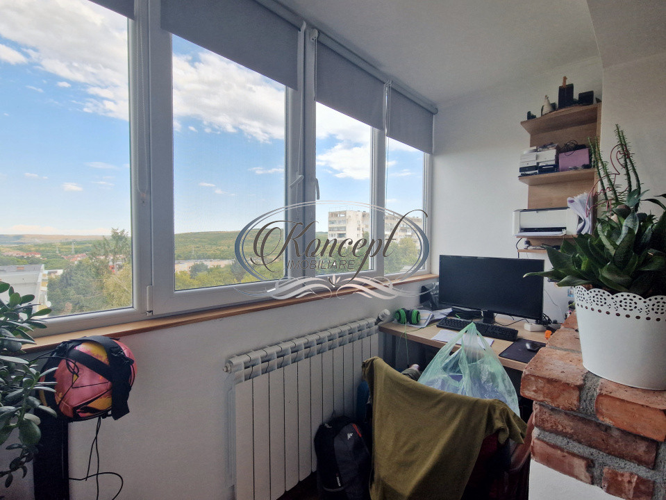 Apartament la cheie, etaj intermediar in zona linistita, langa Hotel Royal