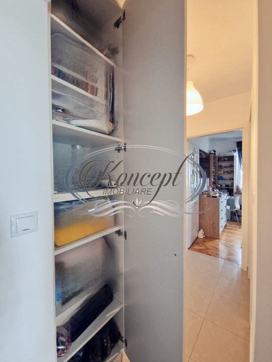 Apartament la cheie, etaj intermediar in zona linistita, langa Hotel Royal