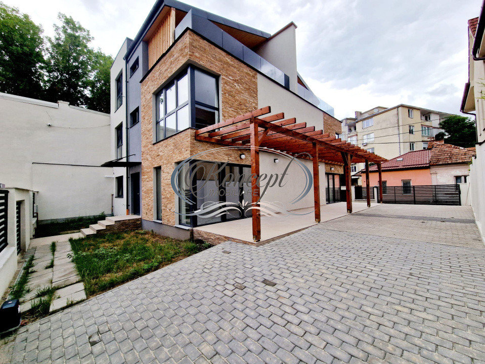 Birouri in duplex modern – zona Arena