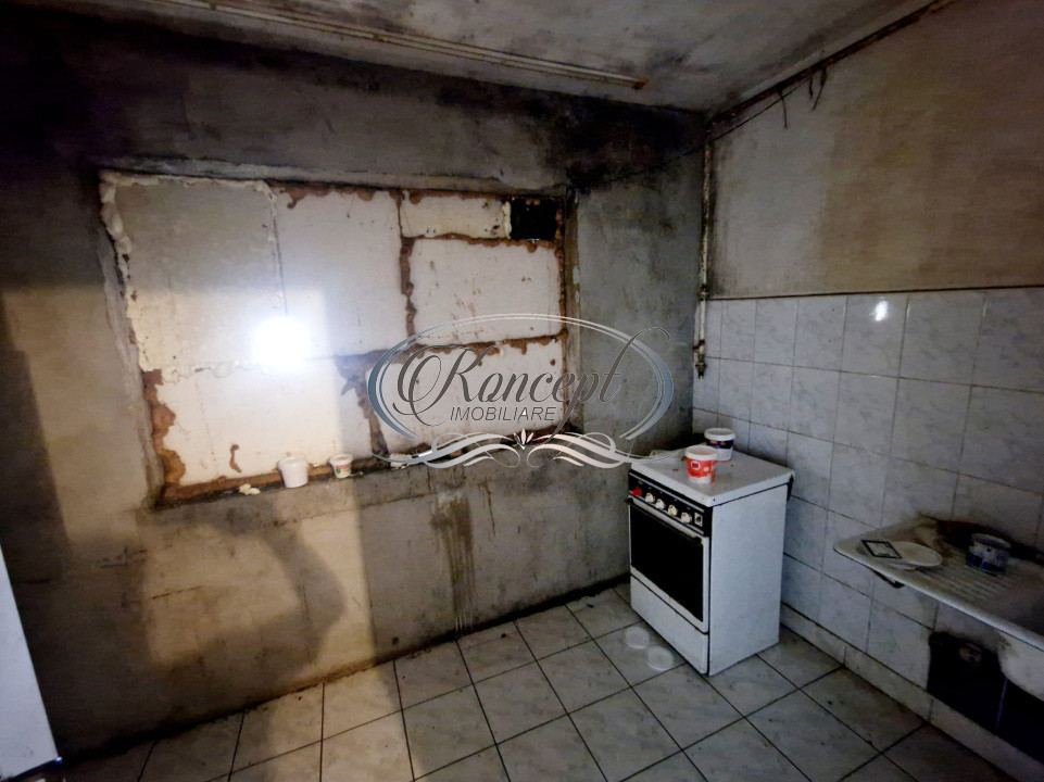 Apartament decomandat pe strada Primaverii
