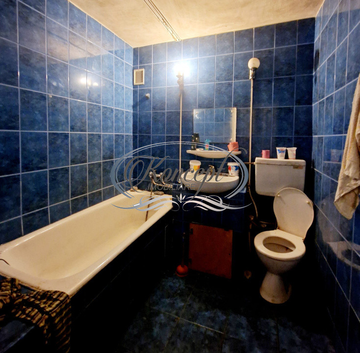 Apartament decomandat pe strada Primaverii