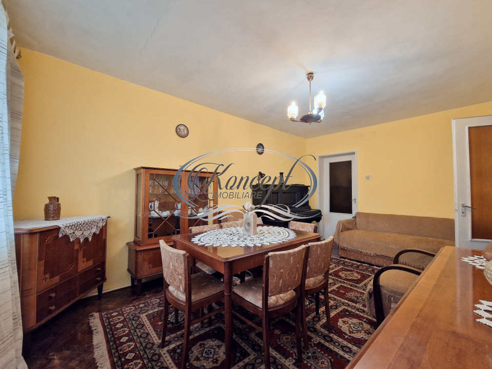 Apartament spatios cu pian, la eraj intermediar, zona Academiei de muzica 
