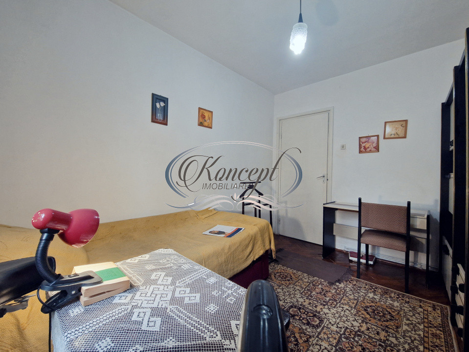 Apartament spatios cu pian, la eraj intermediar, zona Academiei de muzica 