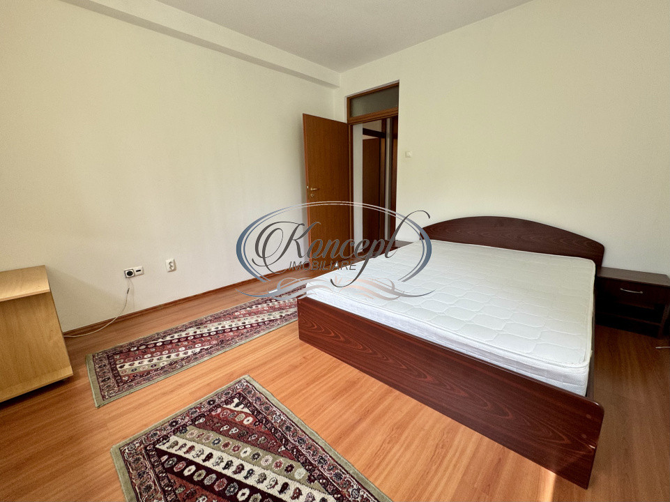 Apartament spatios in zona FSEGA