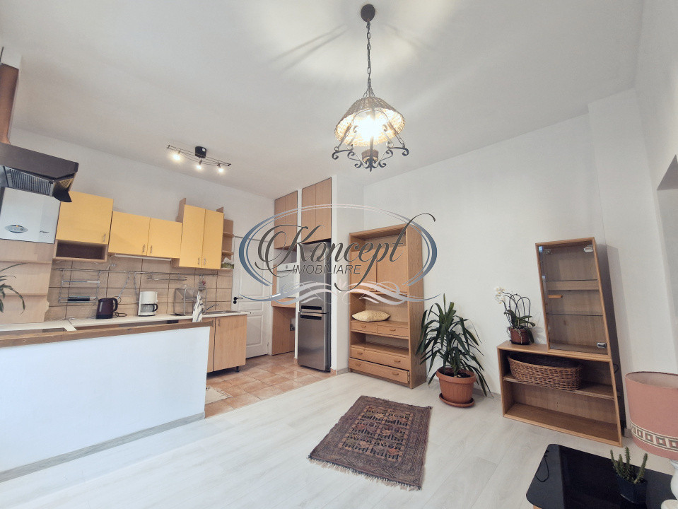Apartament spatios, proaspat renovat, la vila, in cartierul Gheorgheni