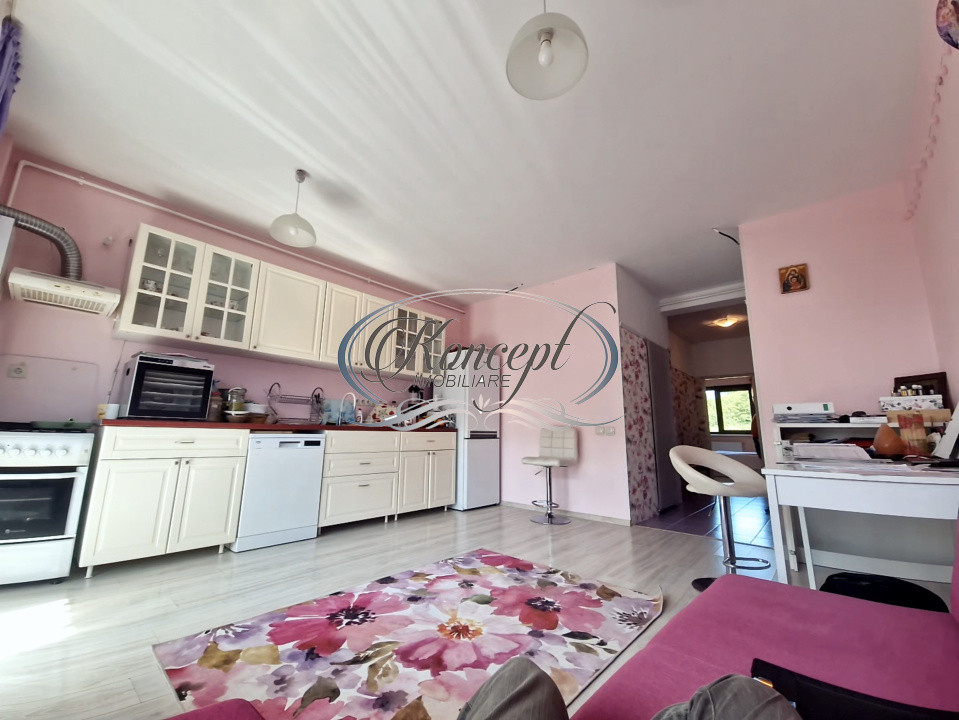 Apartament la cheie, la etaj intermediar, in zona linistita, in Floresti