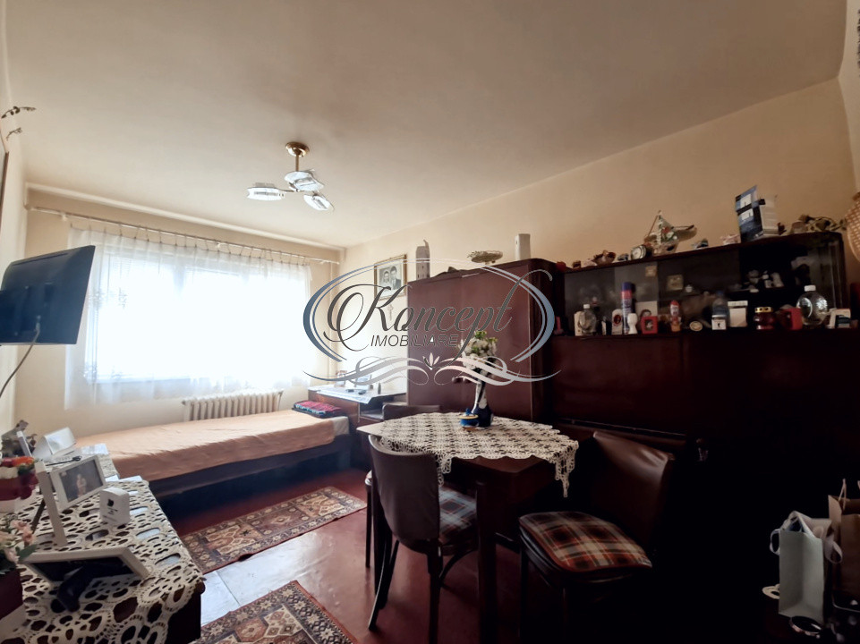 Apartament spatios in zona McDonald