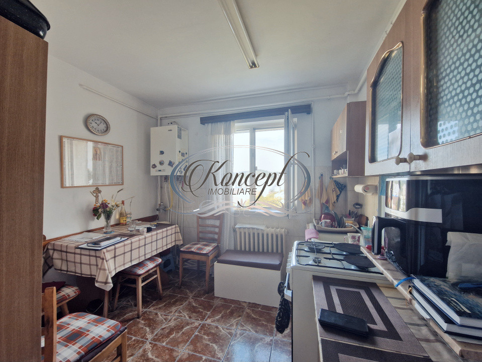 Apartament spatios in zona McDonald