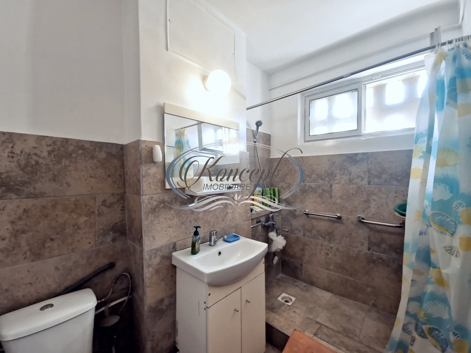 Apartament spatios in zona McDonald