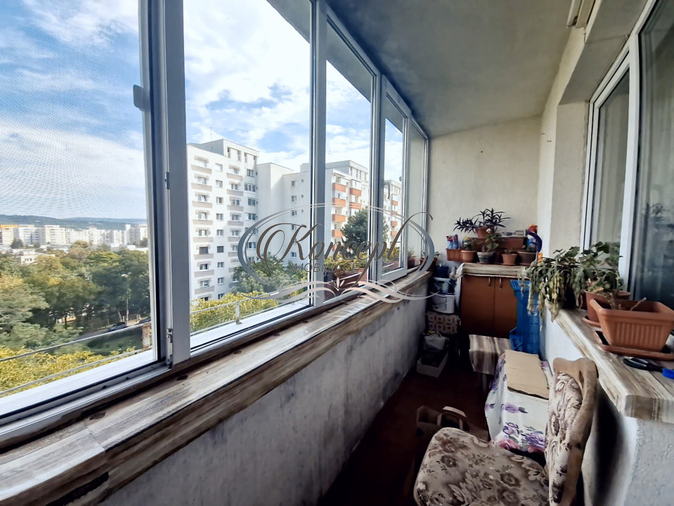 Apartament spatios in zona McDonald