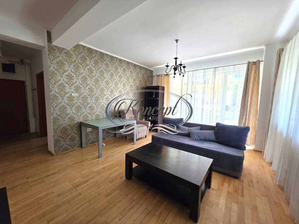 Apartament cu garaj si panorama spre oras