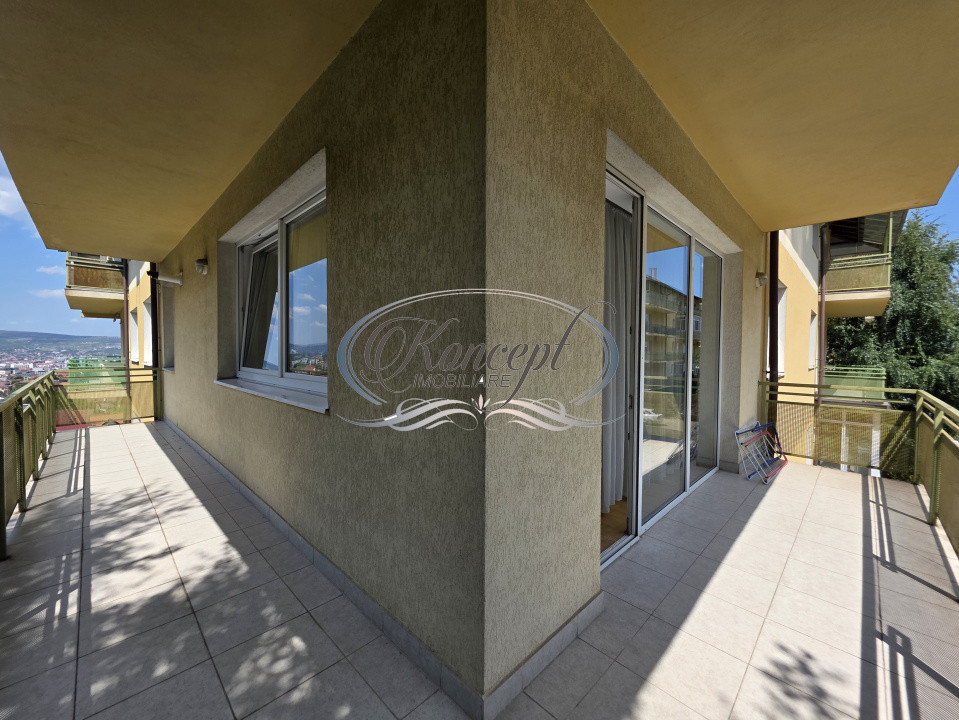 Apartament cu garaj si panorama spre oras