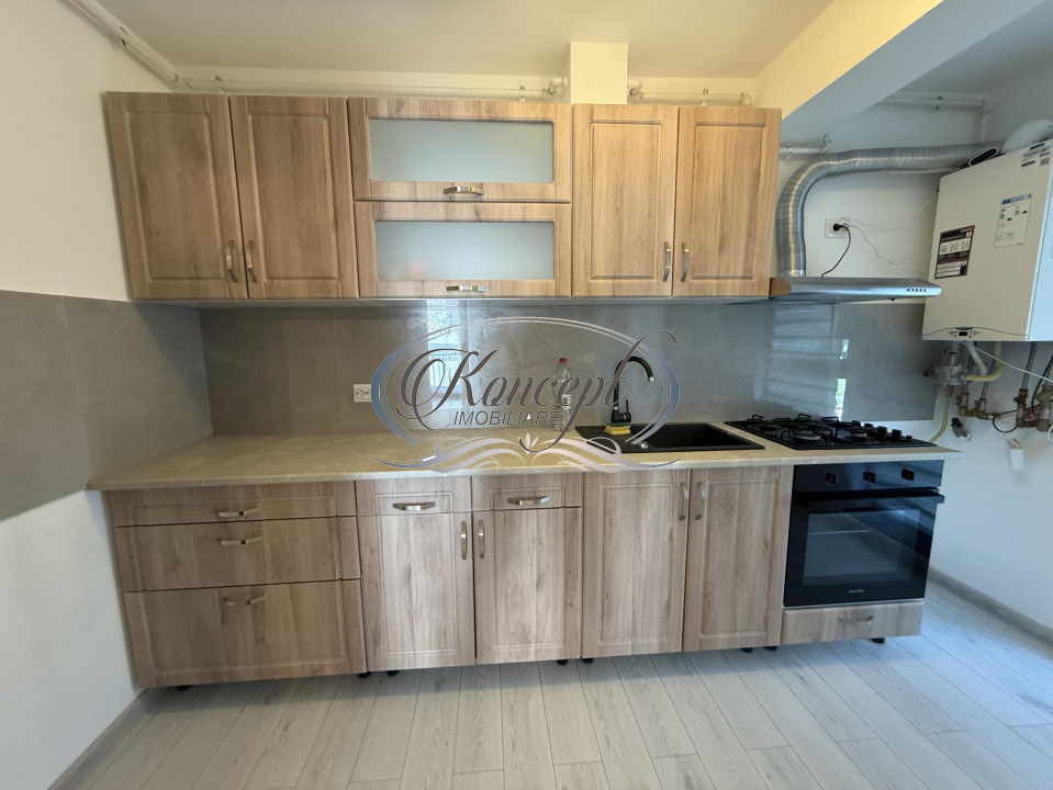 Apartament cu terasa spatioasa si loc de parcare, zona Vivo