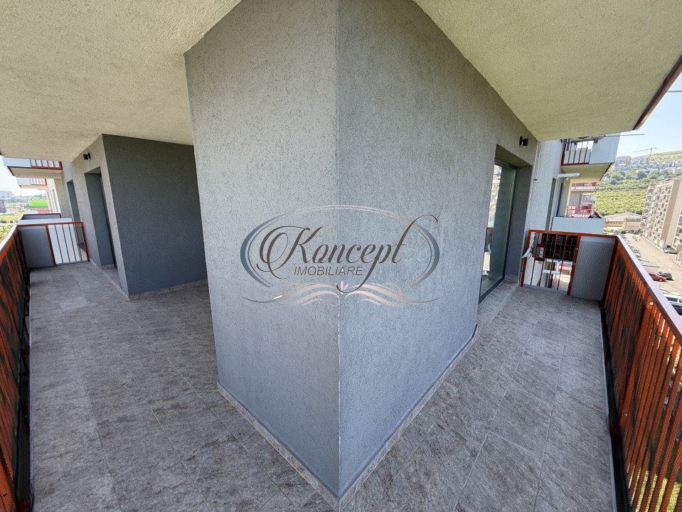 Apartament cu terasa spatioasa si loc de parcare, zona Vivo