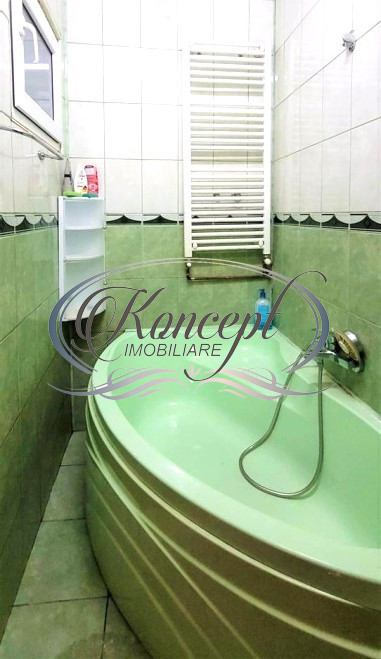 Inchiriere apartament cu terasa, cartier exclusivist Andrei Muresanu