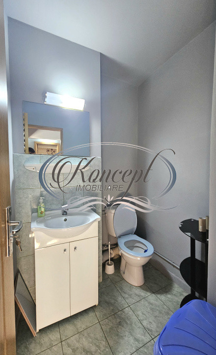 Apartament luminos, etaj intermediar, zona Parcul Rozelor
